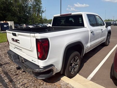 Used 2025 GMC Sierra 1500 SLT RWD image 5