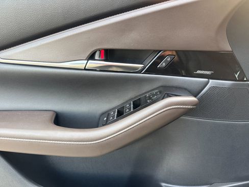 Used 2024 MAZDA CX-30 AWD 2.5 S w/ Premium Package image 11