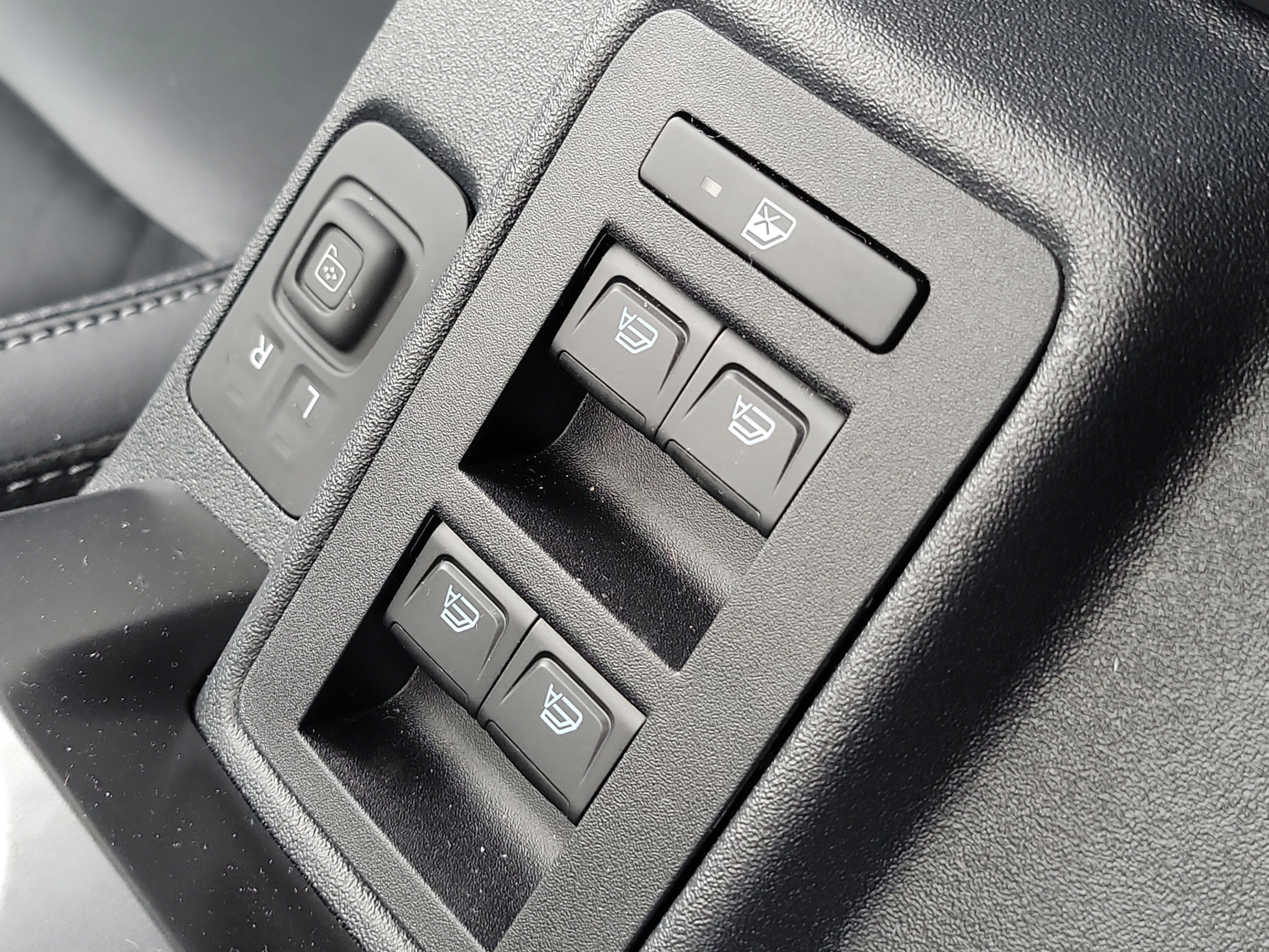 Used 2026 Ford Bronco Outer Banks AWD/4WD image 26
