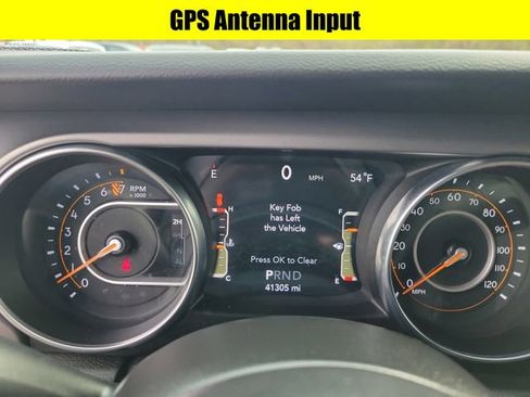 Used 2022 Jeep Wrangler Sport AWD/4WD image 12