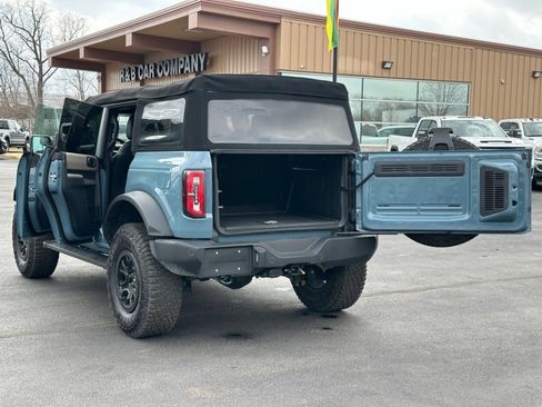 Used 2022 Ford Bronco Wildtrak image 40