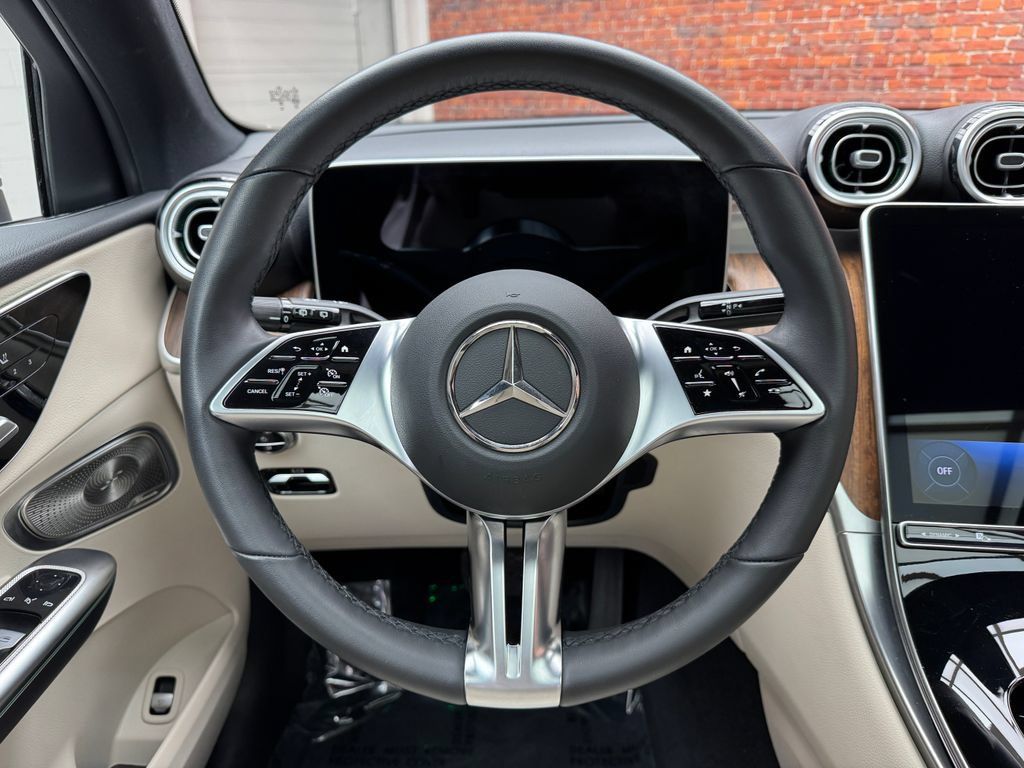 Certified 2026 Mercedes-Benz GLC 300 4MATIC image 14
