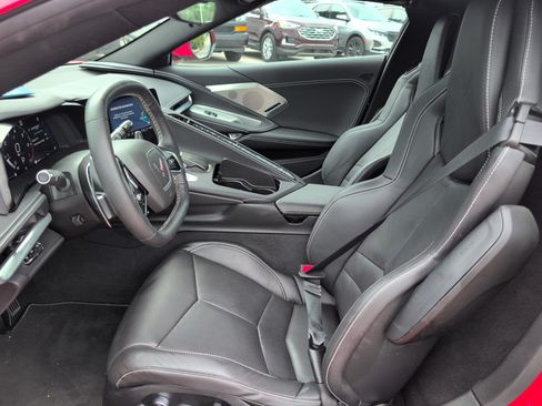 Used 2021 Chevrolet Corvette Stingray Preferred Cpe w/ Z51 Performance Package RWD image 13