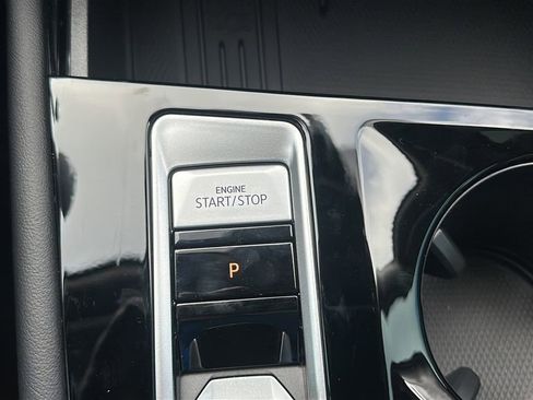 New 2026 Volkswagen Atlas SEL image 27