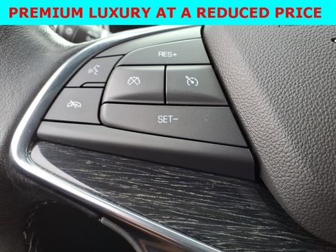 Used 2023 Cadillac XT5 Premium Luxury image 19