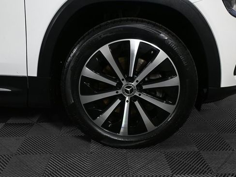 Certified 2021 Mercedes-Benz GLB 250 4MATIC image 36