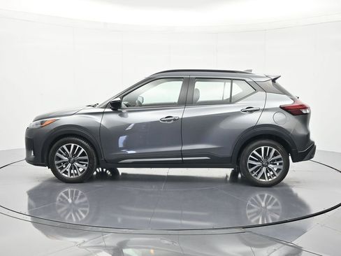 Certified 2024 Nissan Kicks SR FWD image 8