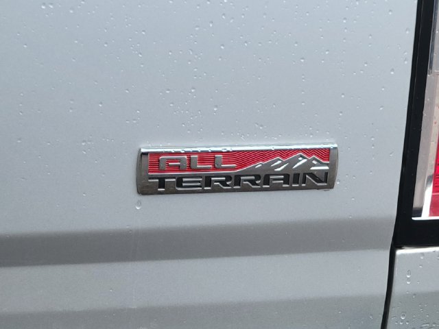 Used 2017 GMC Canyon SLE w/ All Terrain X Package AWD/4WD image 13