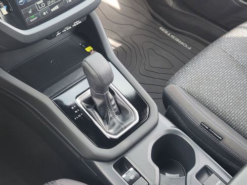 Certified 2025 Subaru Forester Premium w/ Convenience Package #2 image 15