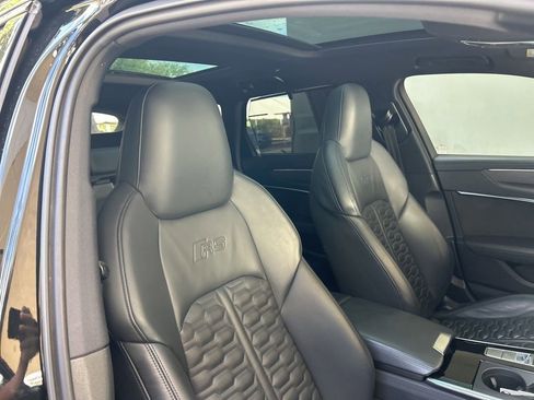 Used 2022 Audi RS 6 w/ Carbon Optic Package AWD/4WD image 28