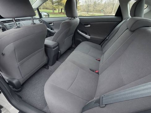 Used 2010 Toyota Prius Two FWD image 6