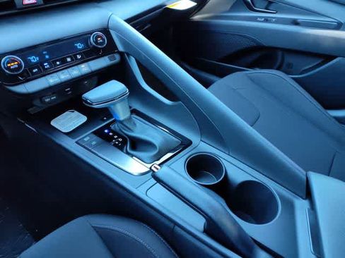 New 2026 Hyundai Elantra Sport FWD image 25