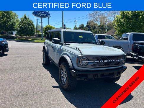Certified 2024 Ford Bronco Badlands AWD/4WD image 3