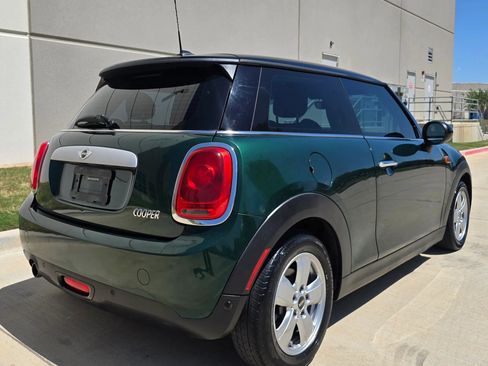 Used 2014 MINI Cooper 2-Door Hardtop FWD image 7