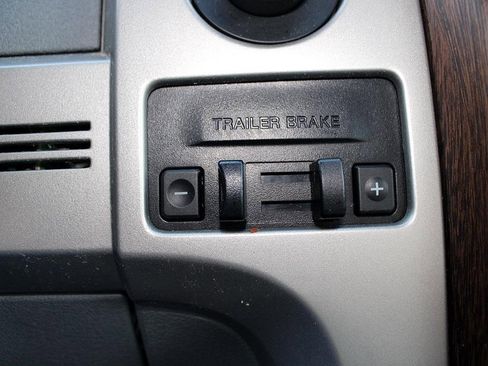 Used 2014 Ford F150 Lariat w/ Equipment Group 501A Mid image 16