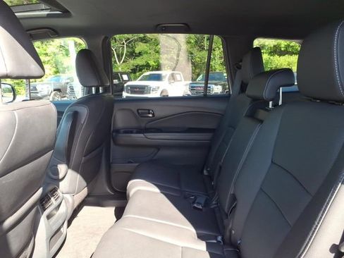 Used 2023 Honda Passport EX-L image 7