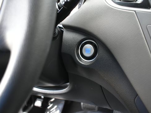 Used 2018 Hyundai Santa Fe Sport w/ 2.4L Value Package 02 image 43