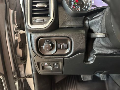 Used 2021 RAM 1500 Laramie AWD/4WD image 22