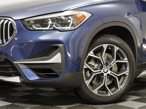 Used 2021 BMW X1 xDrive28i w/ Premium Package image 3