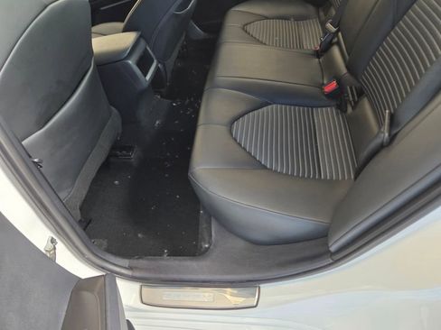 Used 2023 Toyota Camry SE FWD image 17