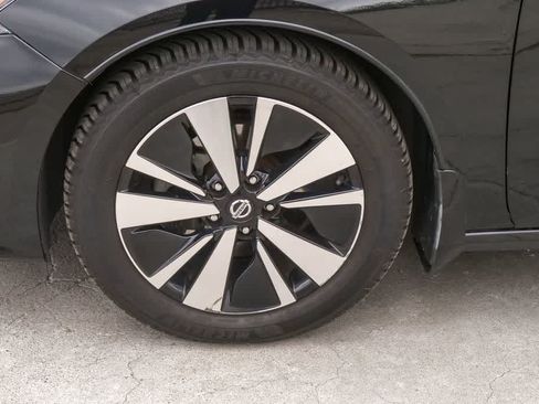 Used 2019 Nissan Altima 2.5 SV FWD image 5