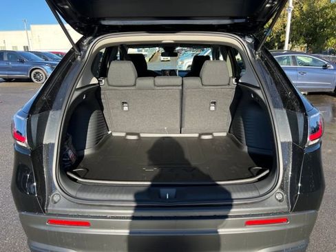 New 2026 Honda HR-V LX image 13