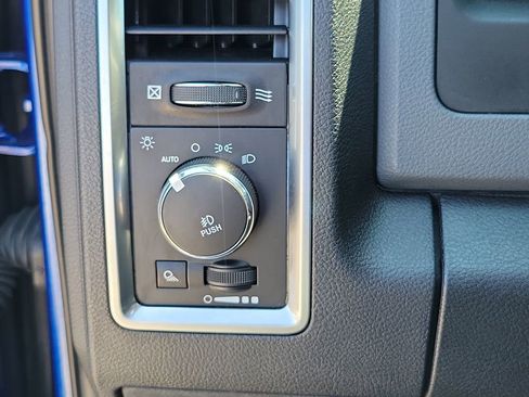 Used 2017 RAM 1500 Big Horn RWD image 30