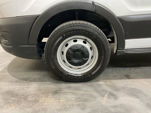 Used 2023 Ford Transit 250 Base image 6