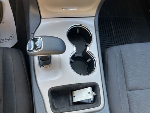 Used 2015 Jeep Grand Cherokee Laredo w/ Quick Order Package 23E image 21