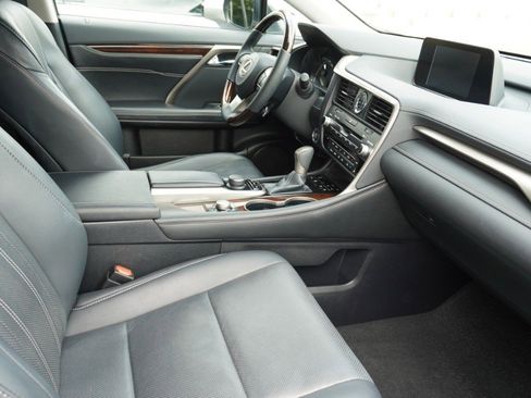 Used 2017 Lexus RX 350 FWD w/ Premium Package image 8