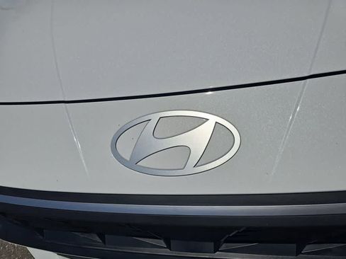 New 2026 Hyundai Elantra SE FWD image 12