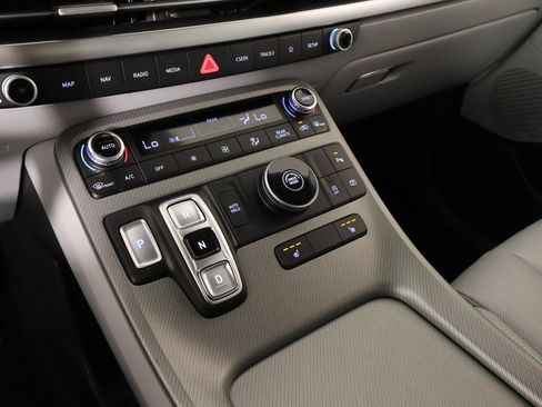 Used 2025 Hyundai Palisade SEL image 9