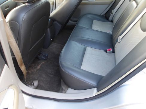 Used 2010 Mercury Milan Premier FWD image 20