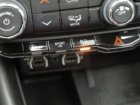Used 2022 Dodge Durango GT AWD/4WD image 26