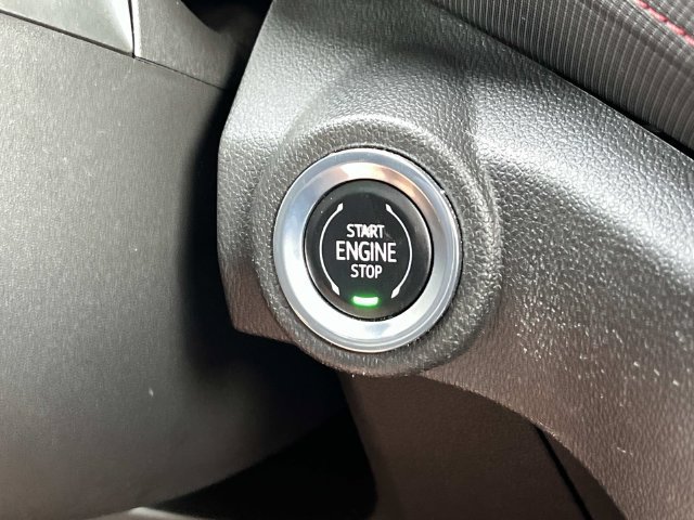 Used 2022 Chevrolet TrailBlazer RS AWD/4WD image 32