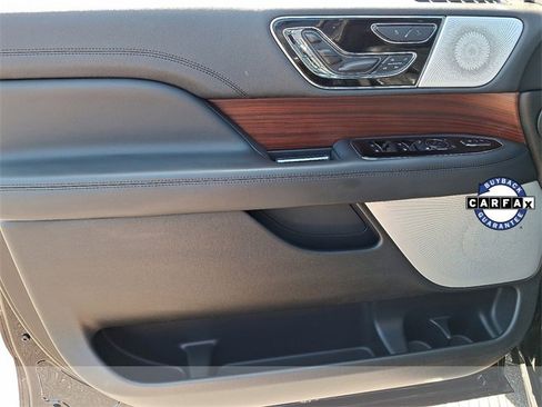 Certified 2023 Lincoln Navigator L Reserve image 12