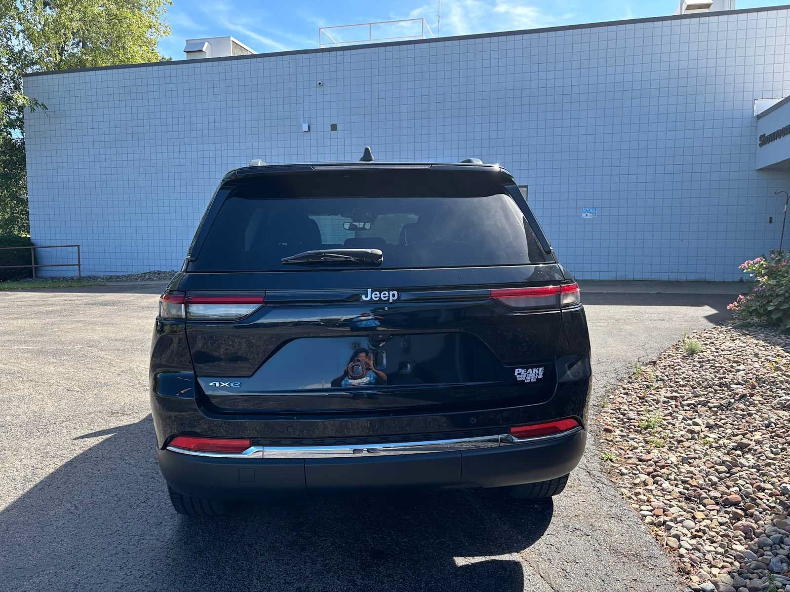 Used 2024 Jeep Grand Cherokee Limited 4xe AWD/4WD image 5