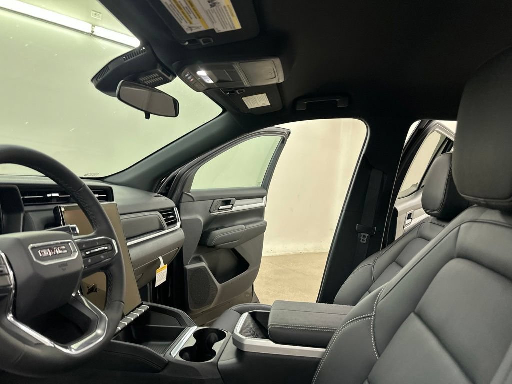 New 2027 GMC Terrain Elevation w/ Elevation Premium Package AWD/4WD image 38