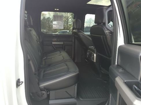 Used 2021 Ford F250 Platinum image 19