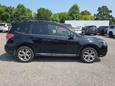 Used 2018 Subaru Forester 2.5i Touring w/ Popular Package #2 AWD/4WD image 8