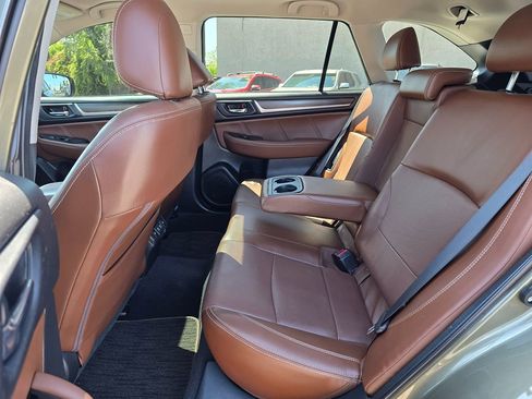 Used 2019 Subaru Outback 3.6R Touring w/ Popular Package #3A image 19