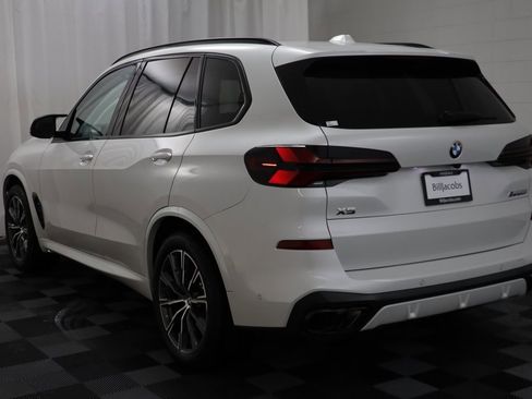 Used 2026 BMW X5 M60i image 15