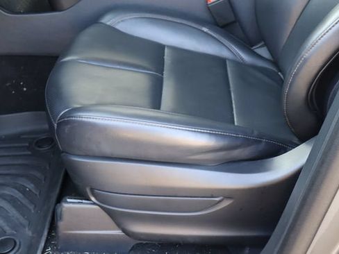 Used 2025 Lincoln Aviator AWD w/ Jet Appearance Package image 16