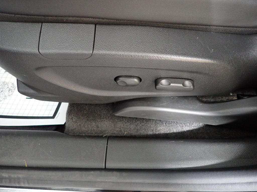 Used 2022 Buick Encore Preferred w/ Safety Package AWD/4WD image 21