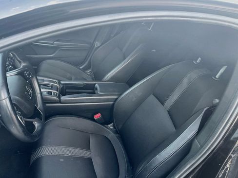 Used 2021 Honda Civic Sport image 18