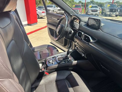 Used 2019 MAZDA CX-5 Signature AWD/4WD image 9