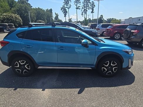 Used 2023 Subaru Crosstrek Hybrid w/ Moonroof Package w/Navigation AWD/4WD image 4