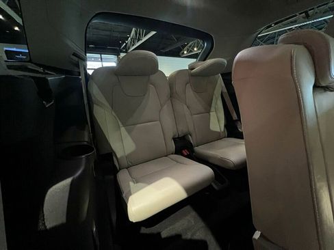 Used 2022 Volvo XC90 T6 Inscription w/ Advanced Package image 31