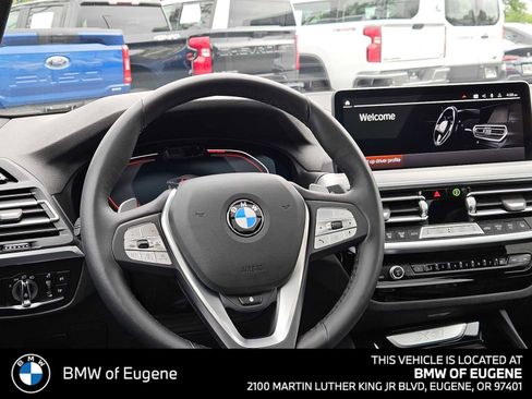 Used 2024 BMW X3 xDrive30i w/ Premium Package AWD/4WD image 22