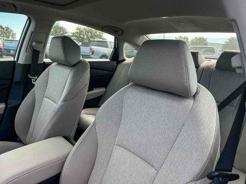 New 2025 Honda Accord SE image 11